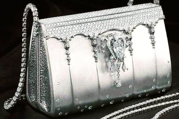 Hermès platinum Birkin Bag by Japanese designer, Ginza Tanaka features 2000  diamonds, including an 8 kar…