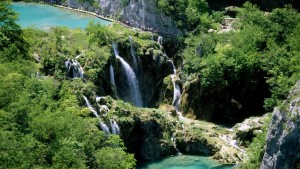 Plitvice-Waterfalls-29-HD-Wallpaper