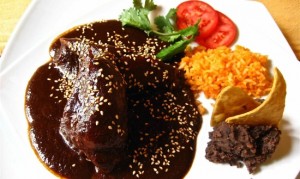 mole-poblano-ft-frijoles1-550x329